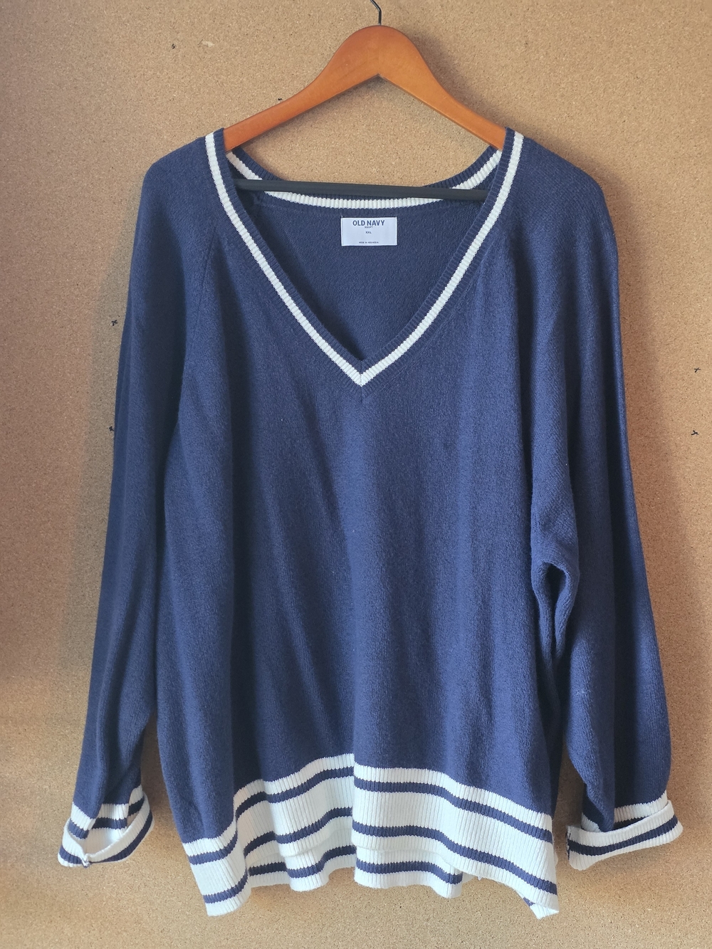 Old Navy SoSoft Navy Blue Varsity V-Neck Striped Knit Sweater XXL